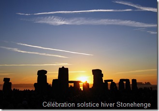 Solstice d'hiver à Stonehenge traditions ancestrales