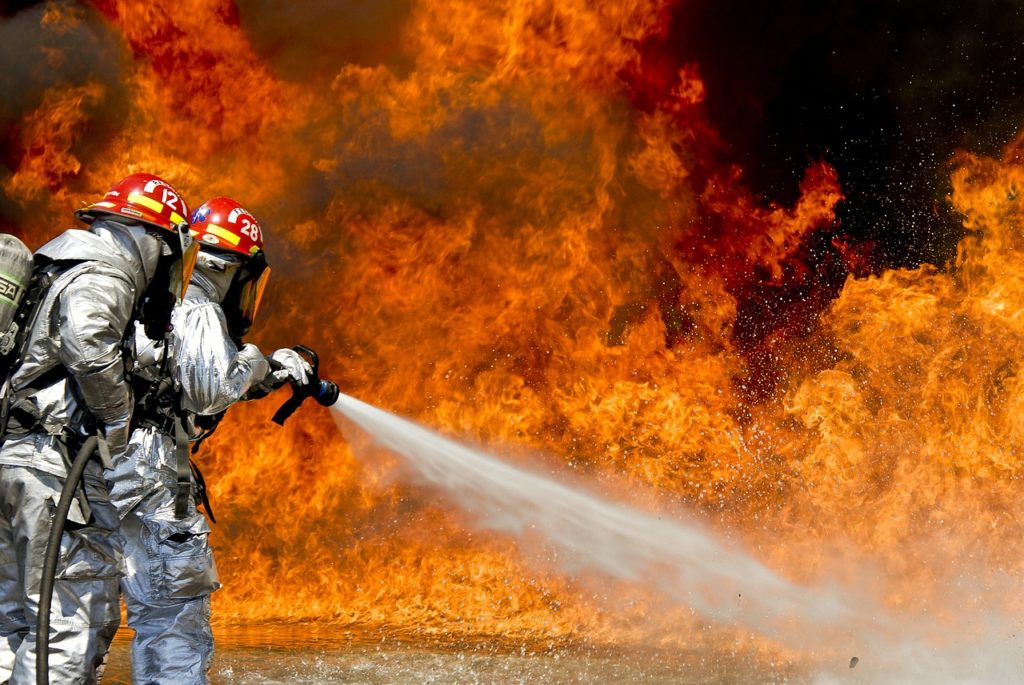 Jambes en feu = douche froide